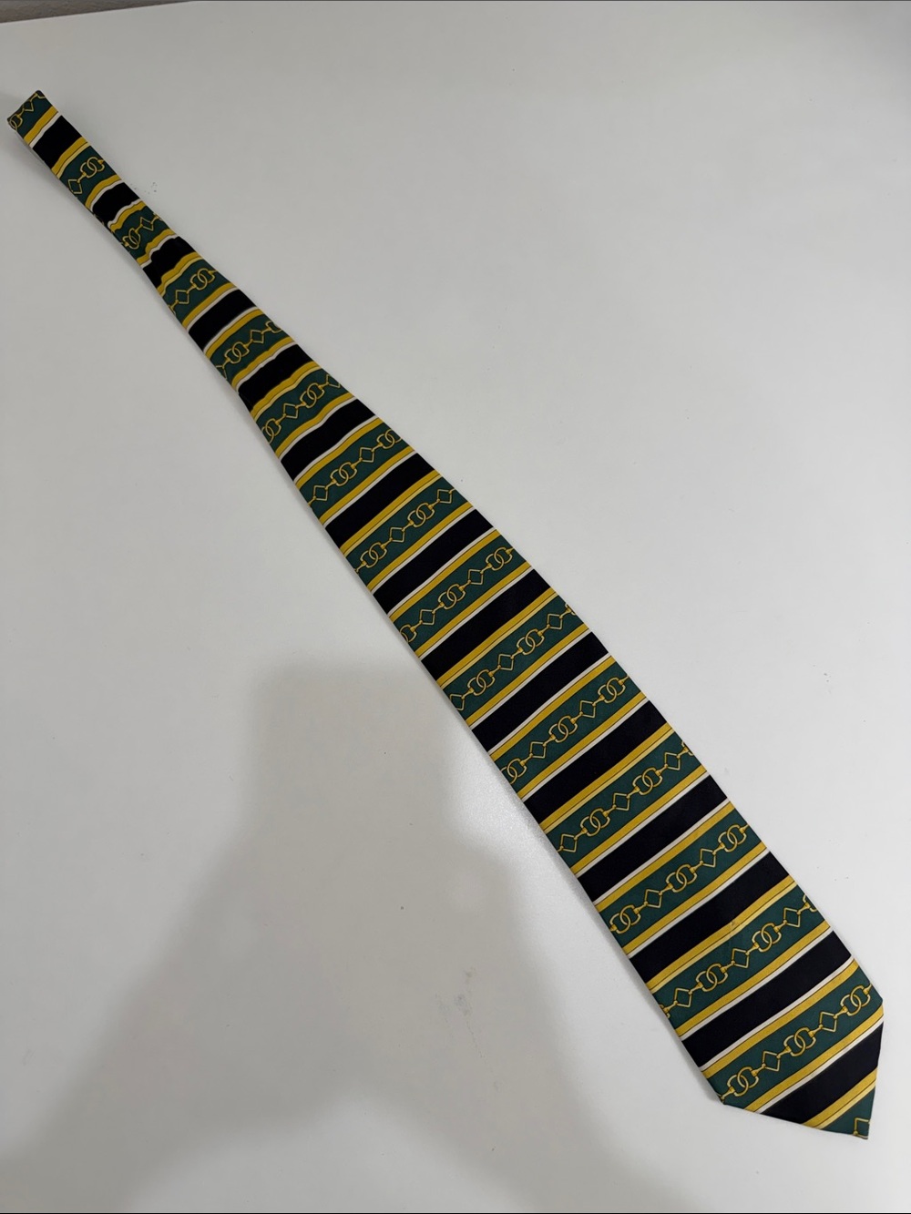 Vintage Paolo Gucci Silk Tie Green Gold Chain Print Made in Italy